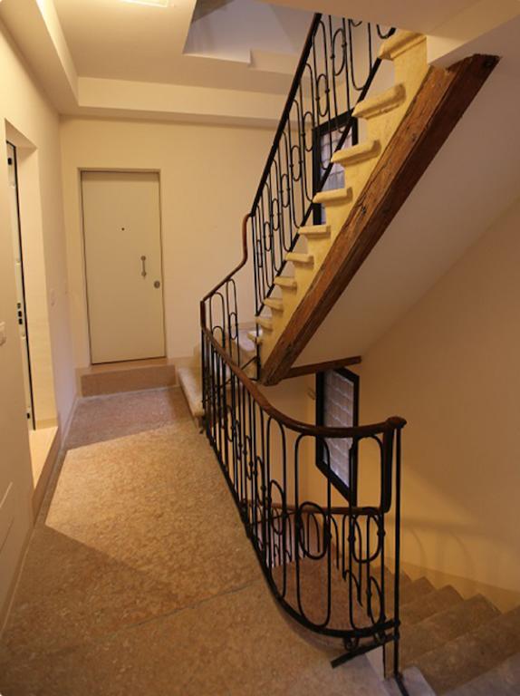 Residenza Cardo Massimo Hotel Verona Bagian luar foto